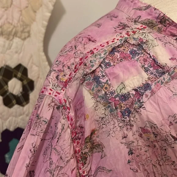 Magnolia Pearl Laurel Shirt Cabbage Rose - Picture 12 of 15